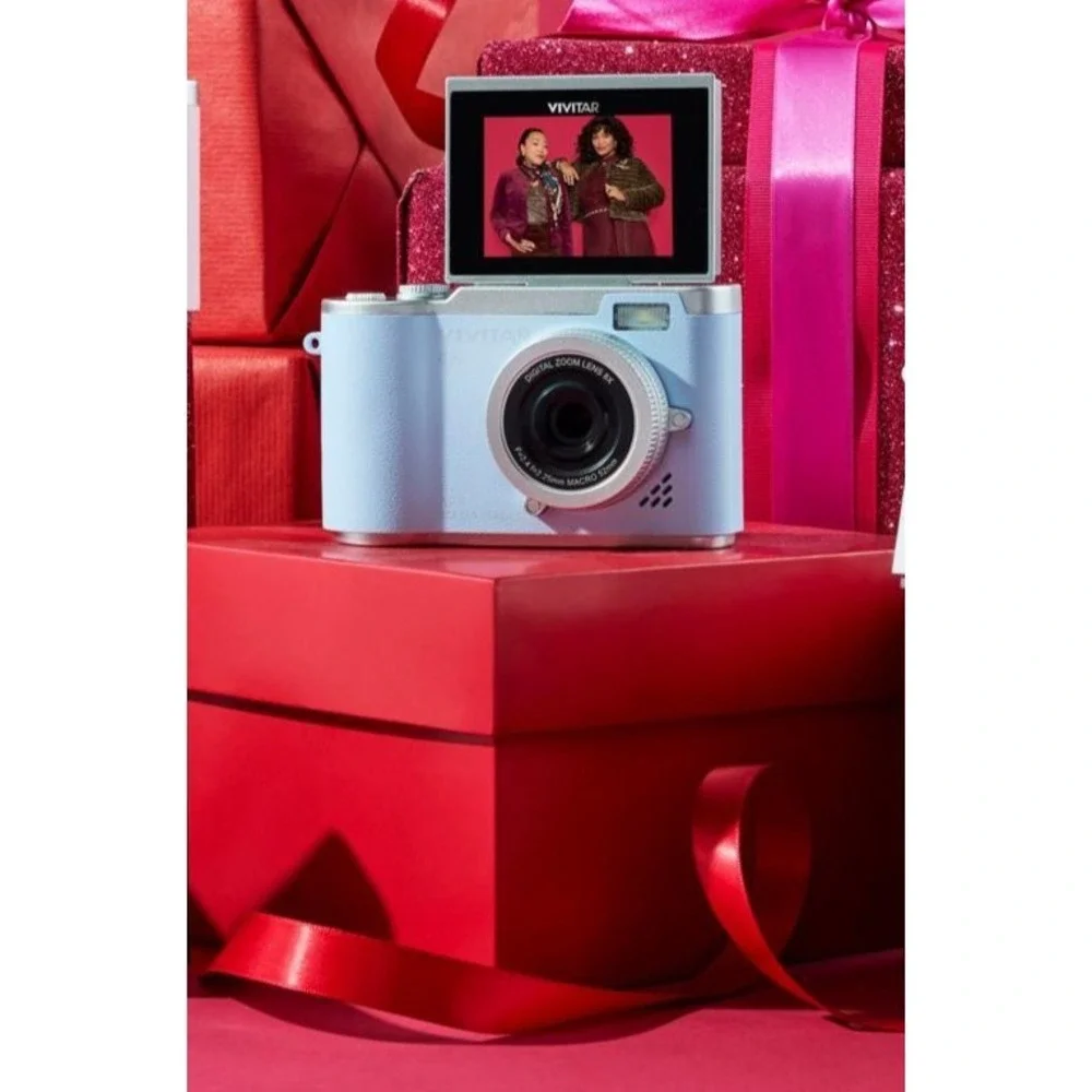 New! Blue Vivitar Snapshot Pro 4K Digital Camera Kit Video W/ Flip Out Screen